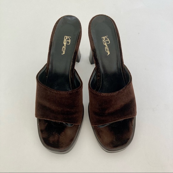 Vintage 90’s Chocolate Brown🤎Velvet Heels - Picture 3 of 6